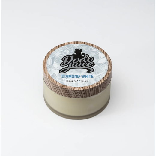 Твердий віск для світлих автомобілей Dodo Juice Diamond White (150мл)