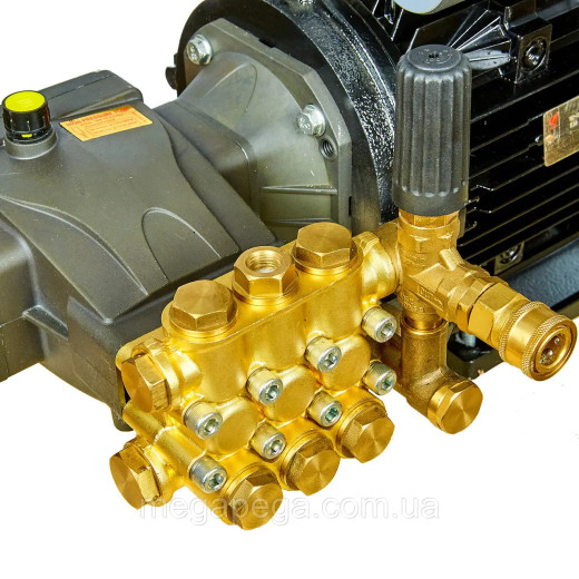 Мийка високого тиску DOLPHIN HS1615-1320C SET (повна комплектація) Мийка високого тиску DOLPHIN HS1615-1320C SET (повна комплектація)